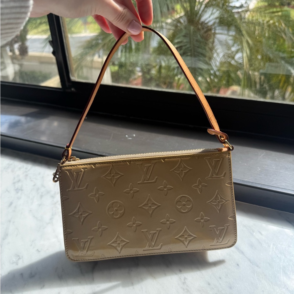Authentic Louis Vuitton Louis Vuitton Lexington Monogram Vernis 2way Bag